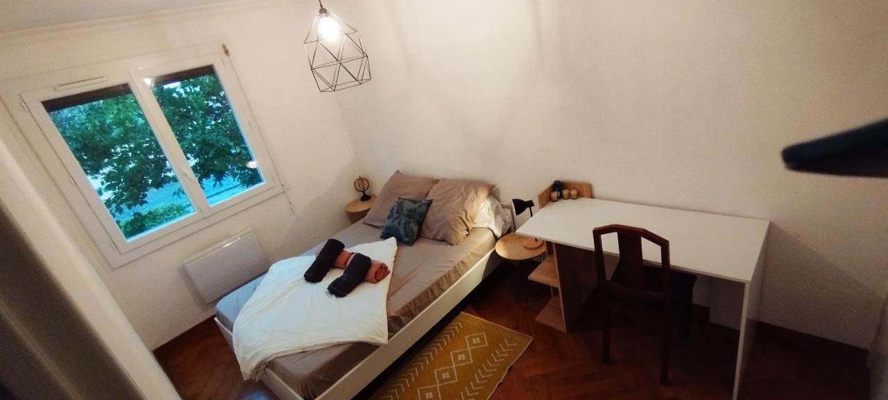 Appartement Spacieux Avec Parking Gratuit Sète Exteriér fotografie